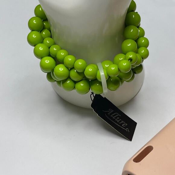 Set of 5 beaded stretch bracelets spring green graduated size beads beading - Picture 3 of 12